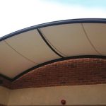 Ide Kanopi Teras Melengkung Untuk Rumah Modern Yang Stylish