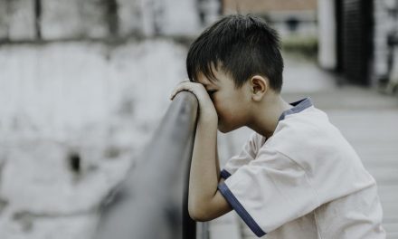 Timbal Pada Anak: Ancaman Yang Merusak Otak Dan Ginjal