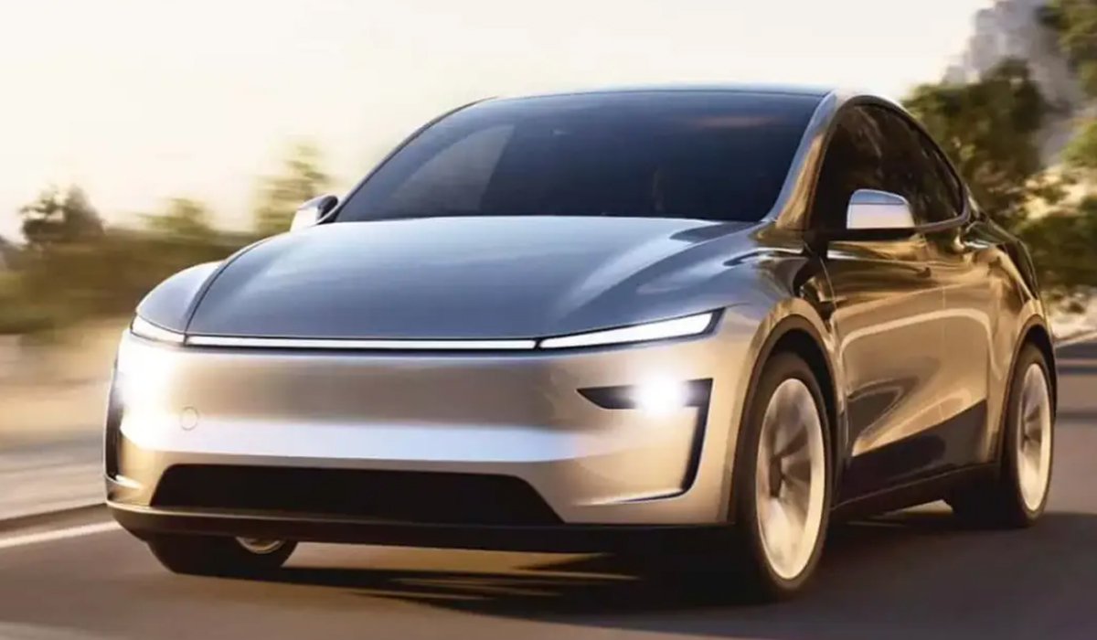 10 Tahun Tesla