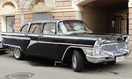 GAZ M13A Chaika, Mobil Mewah Soviet Dalam Bentuk Sedan